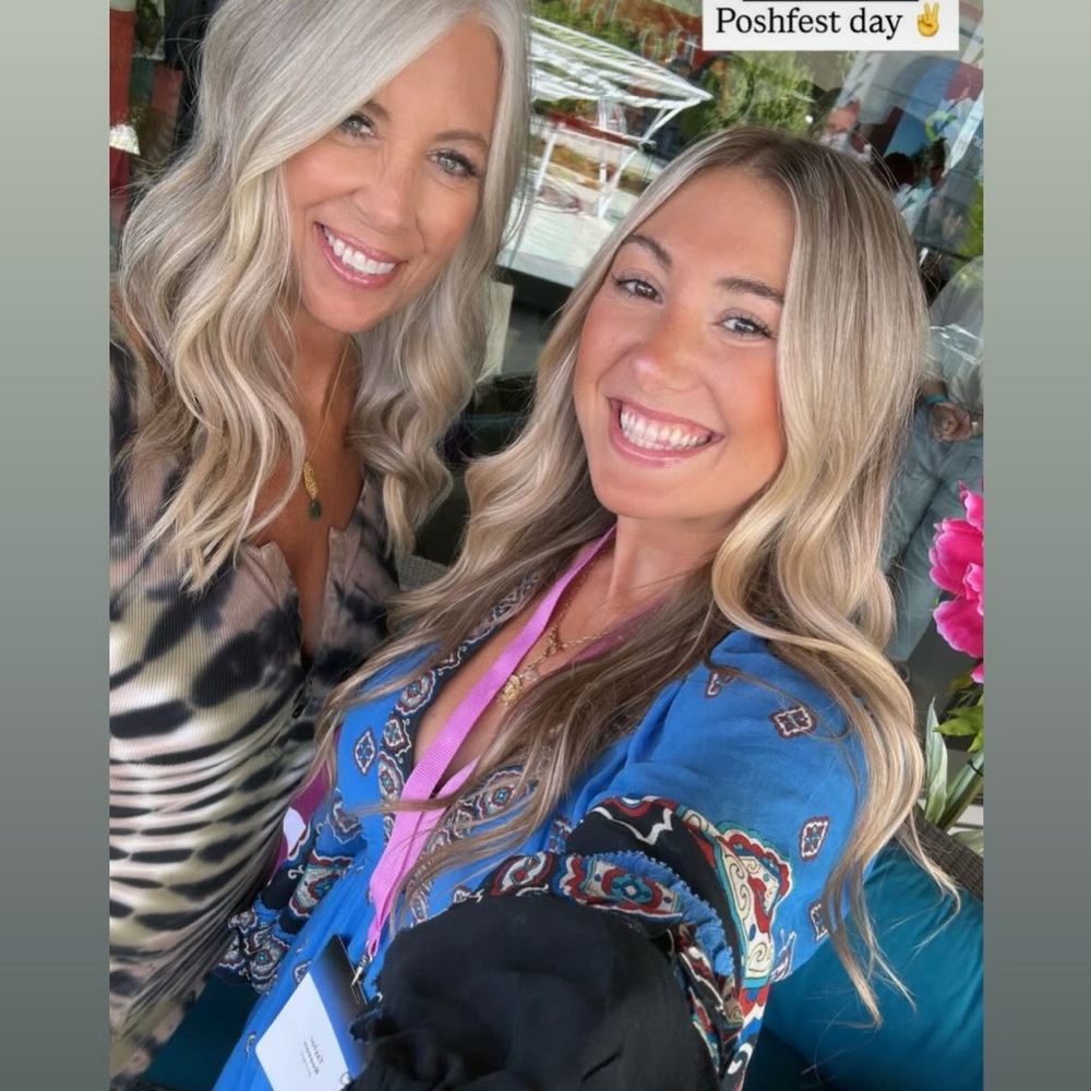 @letswhoopitup LIVE NOW 🦋 Like this notification to be notified when live - Picture 11 of 15